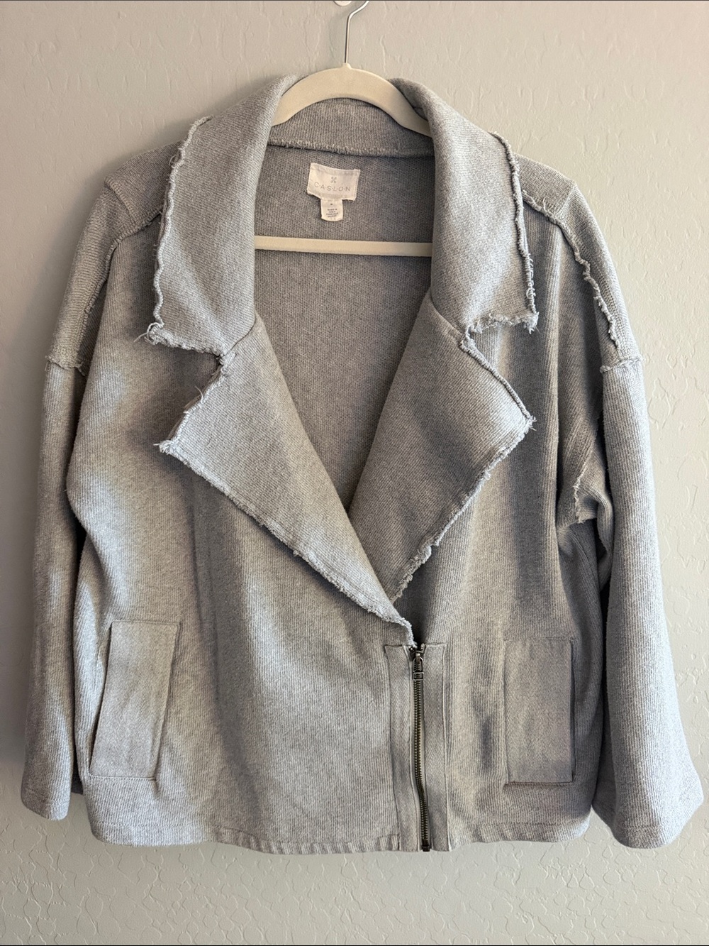 Carlson Light Grey Open-Front Frayed Collar Jacket by Sanctuary M